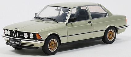 <予約 2026/冬発売予定> SOLIDO 1/18 BMW 323i 1980 (ライトグリーン)