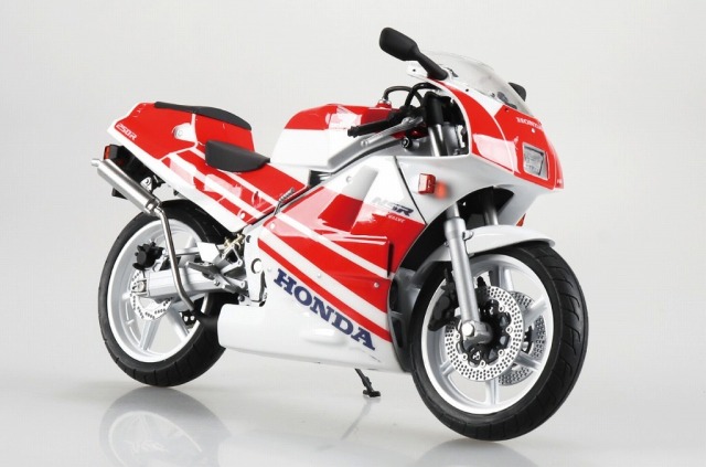 <予約 2026/5月発売予定>AOSHIMA 1/12 Honda NSR250R '89 ロスホワイト×ファイティングレッド