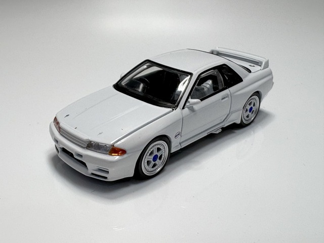 TOMICA LIMITED VINTAGE NEO 1/64 日産 スカイライン GT-R (R32) グループ A プレーンカラー バージョン 白 DIECAST EXPO
