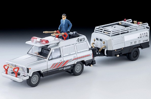 TOMICA LIMITED VINTAGE NEO 1/64 ムービースタ―ズ04 西部警察 サファリ4WD 大門圭介フィギュア付