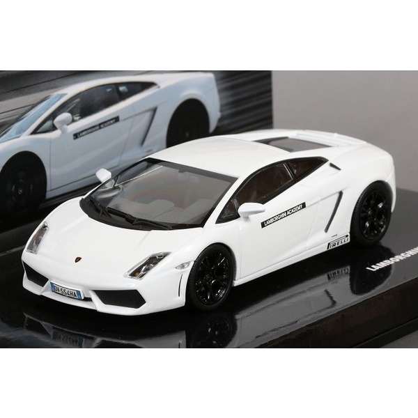 【MINICHAMPS】 1/43 ランボルギーニ ガヤルド　LP560-4 2008 （ランボルギーニ アカデミー） ホワイト