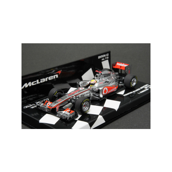1/43 ボーダフォン マクラーレン メルセデス MP4-26 2011 L.Hamilton
