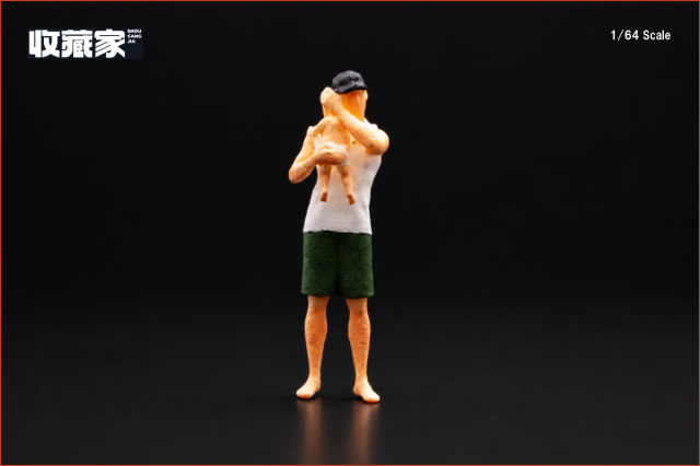収蔵家 SHOUCANGJIA 1/64 フィギュア 赤ちゃんを抱いた父親 (白い服)