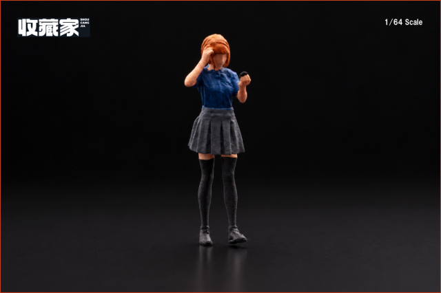 収蔵家 SHOUCANGJIA 1/64 フィギュア 手鏡を持つ女の子 (青い服)