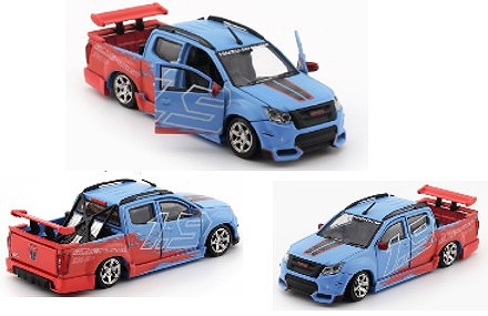 <予約 2025/12-2026/2月発売予定> BM CREATIONS 1/64 いすゞ　D-Max 2018 Low Rider Safty Car 1.9　RHD