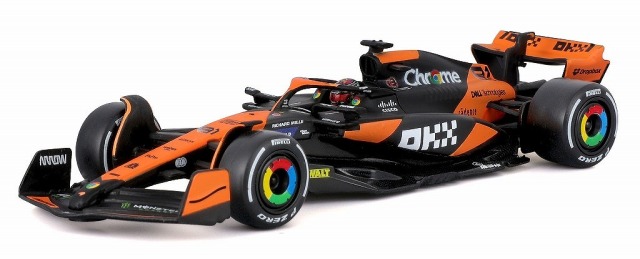 BURAGO 1/43 マクラーレン F1 チーム MCL38 マイアミGP 2024 No,81 O.ピアストリドライバー付 クリアケース