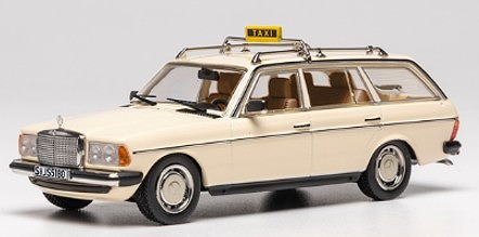 <予約 2026/5月発売予定> ixo 1/43 メルセデスベンツ 200T S123 1982 ライトアイボリー