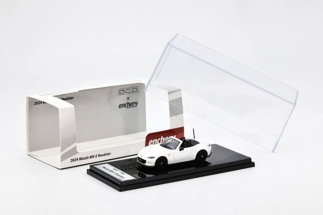 GCD 1/64 Mazda MX-5 Roadster(White)-LHD- encheryコラボレーション