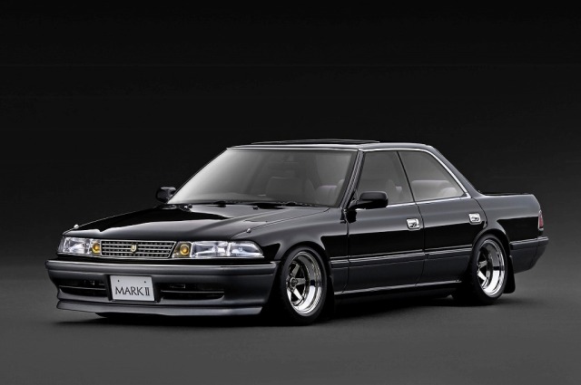 <予約 2026/11月発売予定> ignition model 1/18 TOYOTA MARK II 2.5 Grande LIMITED (JZX81) Black/Gun Metallic