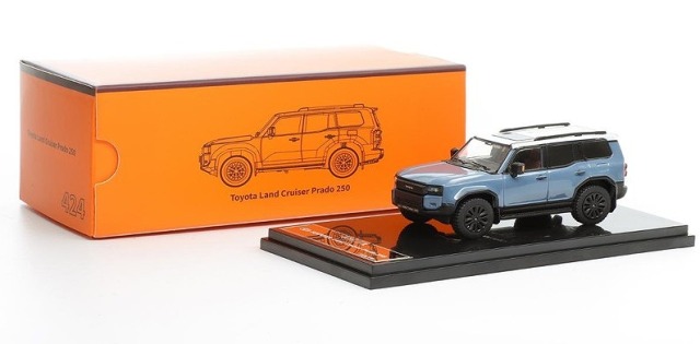 <予約 2026/3月発売予定> GCD 1/64 トヨタ ランドクルーザー プラド 250 - (LHD) - ヘリテージ ブルー/ライトグレールーフ