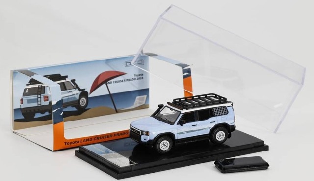 <予約 2026/5月発売予定> GCD 1/64 Toyota Land Cruiser Prado 250 (LHD) ライトブルー