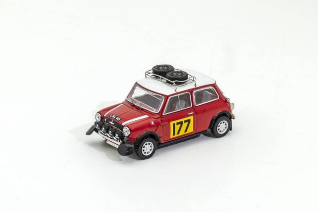 GCD 1/64 Mini Cooper - (RHD) - 1967 #177