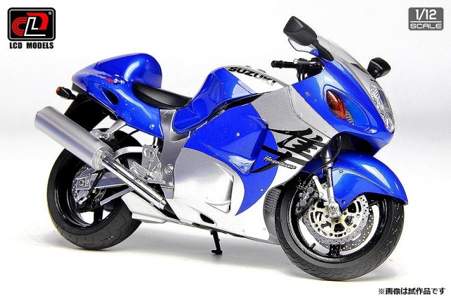 LCD 1/12 Suzuki GSX1300R Hayabusa 2001 (Blue color)