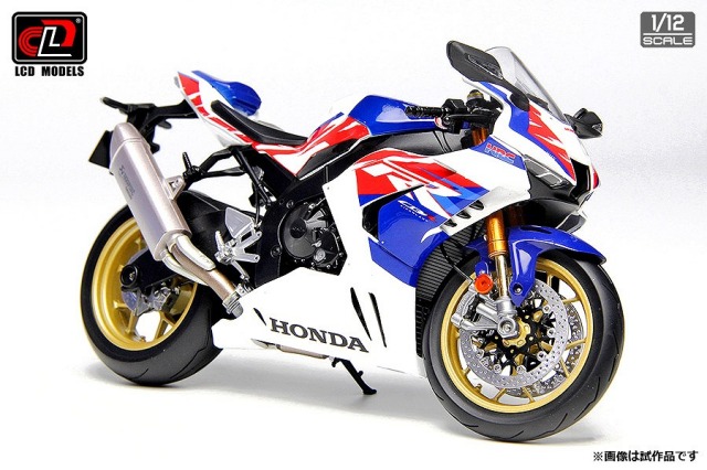 LCD 1/12 Honda CBR1000RR-R FIREBLADE SP (White color)