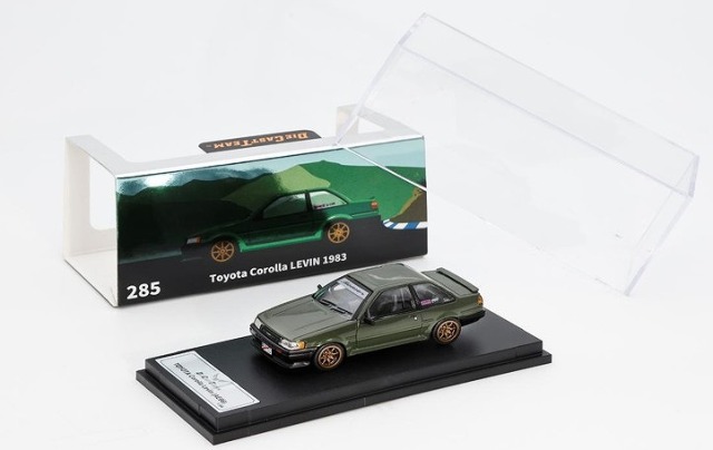 <予約 2026/6月発売予定> DIECAST TEAM 1/64 Toyota Corolla LEVIN (RHD) ダークグリーン