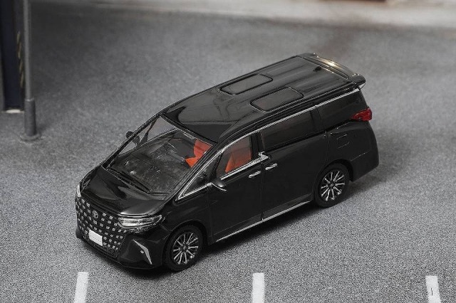 DIECAST TEAM 1/64 Toyota Alphard 2024 (RHD) ブラック