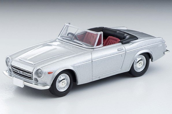 TOMICA LIMITED VINTAGE 1/64 ダットサン フェアレディ 2000（銀）