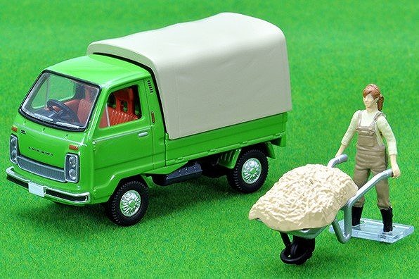 TOMICA LIMITED VINTAGE NEO 1/64 ホンダ TN-V スーパーデラックス（緑）フィギュア付き