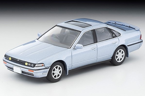 トミカリミテッドヴィンテージNEO 1/64 日産 セフィーロ クルージング（パープリッシュシルバー）90年式