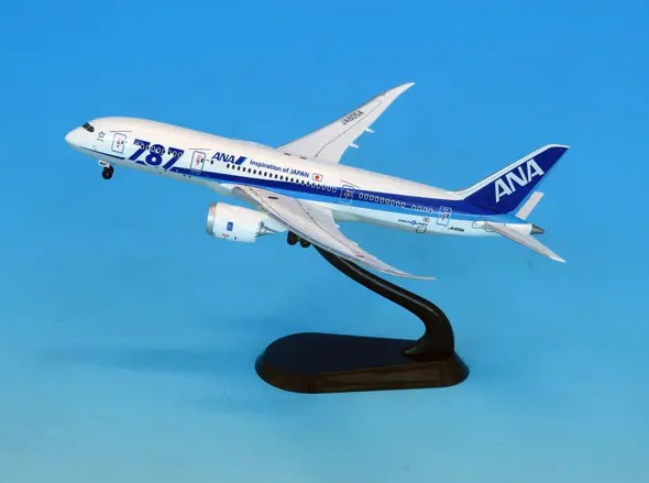全日空商事 1/400 ANA 787-8 JA806A 787ロゴ