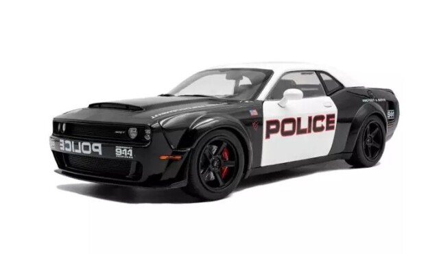 SOLIDO 1/18 ダッジ チャレンジャー R/T スキャットパック ワイドボディ ハイウェイポリス 2023 (ブラック/ホワイト)