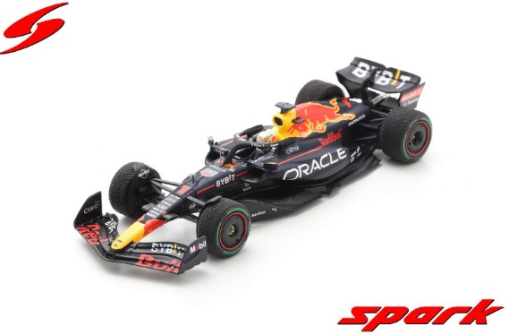 Spark 1/43 Oracle Red Bull Racing RB18 No.1 Winner Japanese GP 2022 F1 Drivers' Champion Max Verstappen