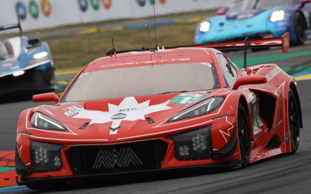 Spark 1/43 Corvette Z06 LMGT3.R No.13 AWA RACING Le Mans 24H 2025 O. Fidani - L. Kern - M. Bell