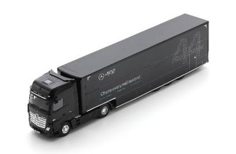 <予約 2026/3月発売予定> Spark 1/43 Mercedes Actros Truck - Mercedes F1 Team - 2024