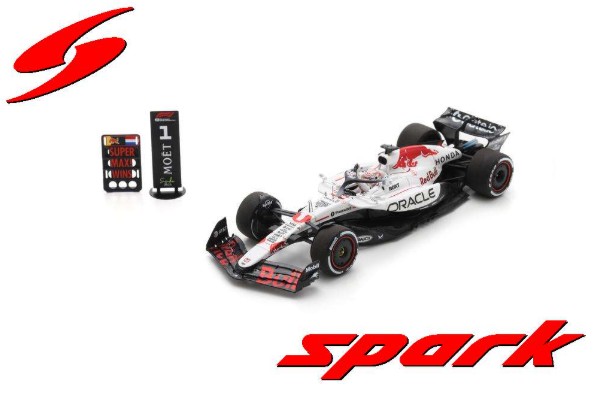 Spark 1/43 Red Bull Racing RB21 No.1 Oracle Red Bull Racing Winner Japanese GP 2025 Max Verstappen