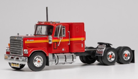 <予約 2026/4月以降発売予定> ixo 1/43 シボレー バイソン 1979 レッド