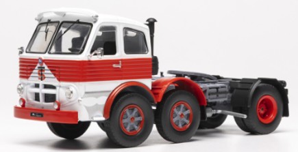 <予約 2026/6月発売予定> ixo 1/43 ペガソ 2045 1967 ホワイト/レッド