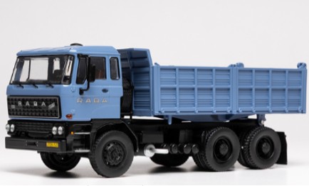 <予約 2026/4月以降発売予定> ixo 1/43 ラーバ F26 1980 ライトブルー