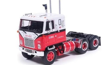 <予約 2026/11月発売予定> ixo 1/64 GMC アストロ 95 レッド/ホワイト