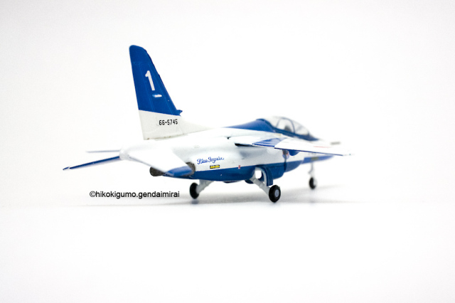 ガリバー 1/200 T-4 ブルーインパルス Amazon.co.jp: Gulliver 200 1/200 T-4 第4航空団 第11飛行隊