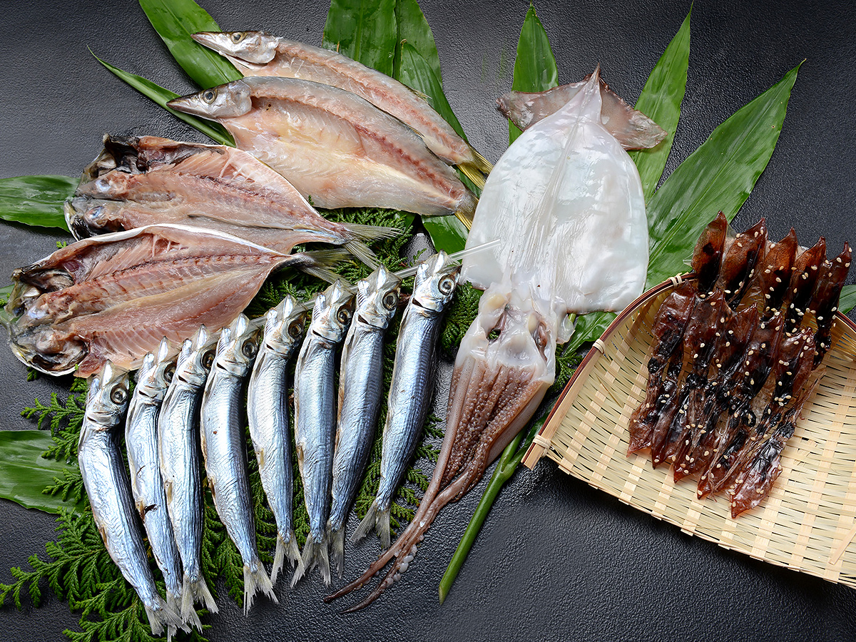 ホタルイカ入り地魚セット