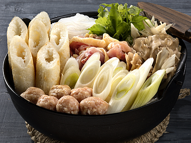 秋田県人もびっくりの美味しさ！比内地鶏きりたんぽ鍋セット（3人前）