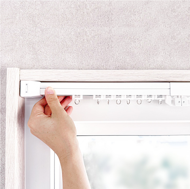 つっぱりカーテンレール しっかり固定タイプ