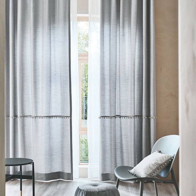 キラキラと輝く華やかな光沢が美しい ドレープカーテン｜防炎 hino