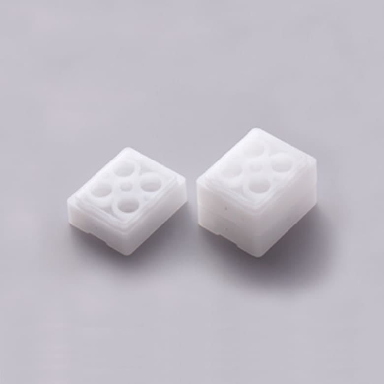 ブラケット 白 ☆E26可動式ブラケット/セラミック | 定価販売 | エジソンバルブ