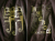 MACACO(猿)Ｔシャツ-olhamos(見よう)falamos(言おう)ouvimos(聞こう)-hinolismo-迷えるブラウン