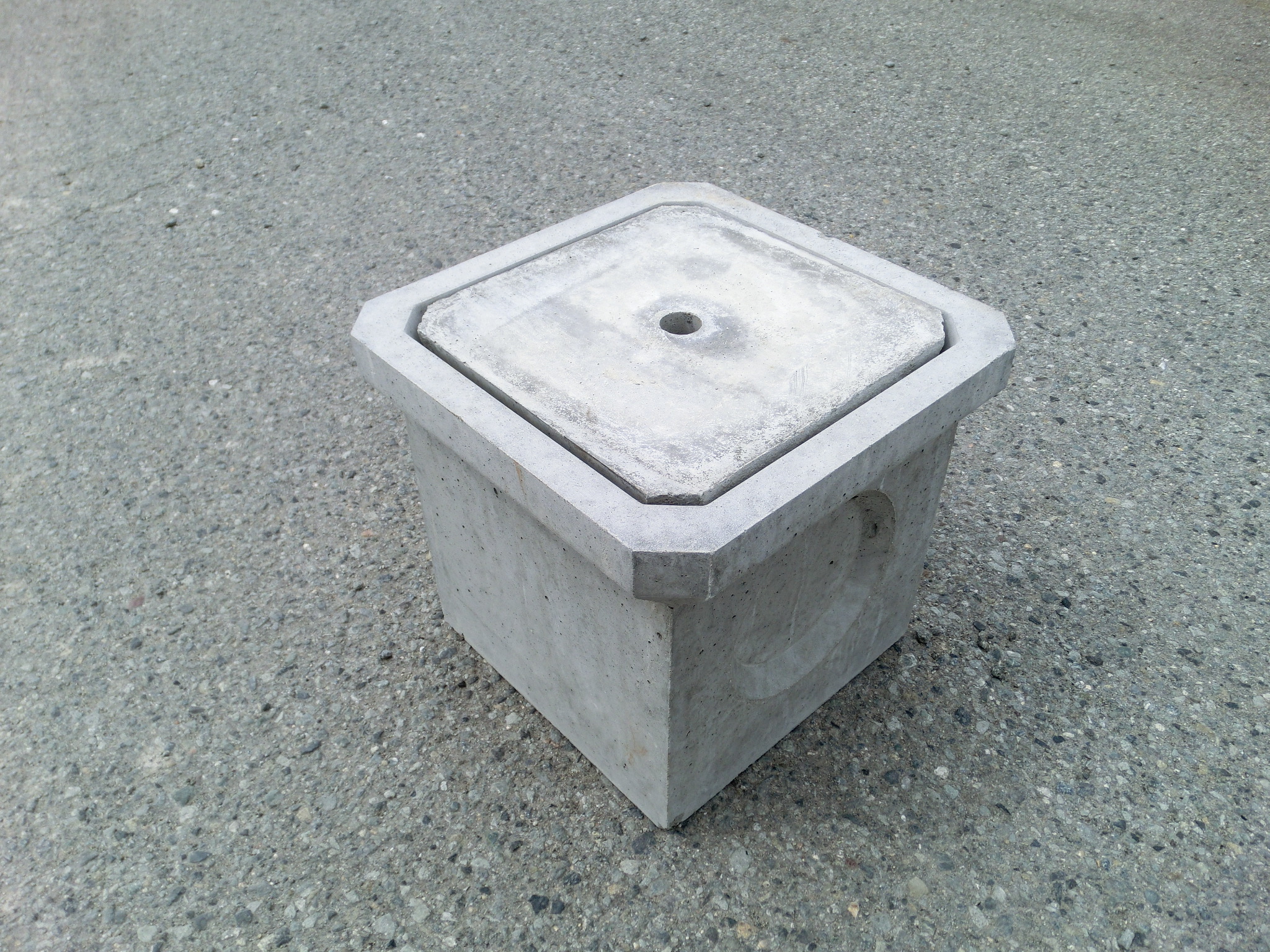 会所桝200　コンクリート蓋付　【送料込】