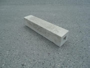 ★地先ブロックA　 120×120×600　　20ｋｇ／本　【送料込】　車止めや境界で活躍　　　