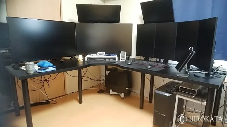 パソコンデスクの理想のレイアウトを実現するにはオーダーメイドがおすすめです。