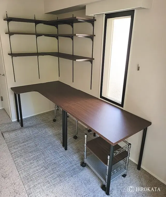 理想のブラウン色のL字デスクを手に入れよう！オーダーメイド天