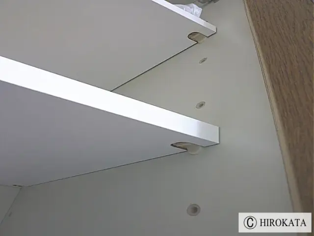 棚板オーダー通販で収納家具の棚板不足解決