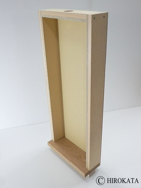 ニッチタモ材使用の飾り棚