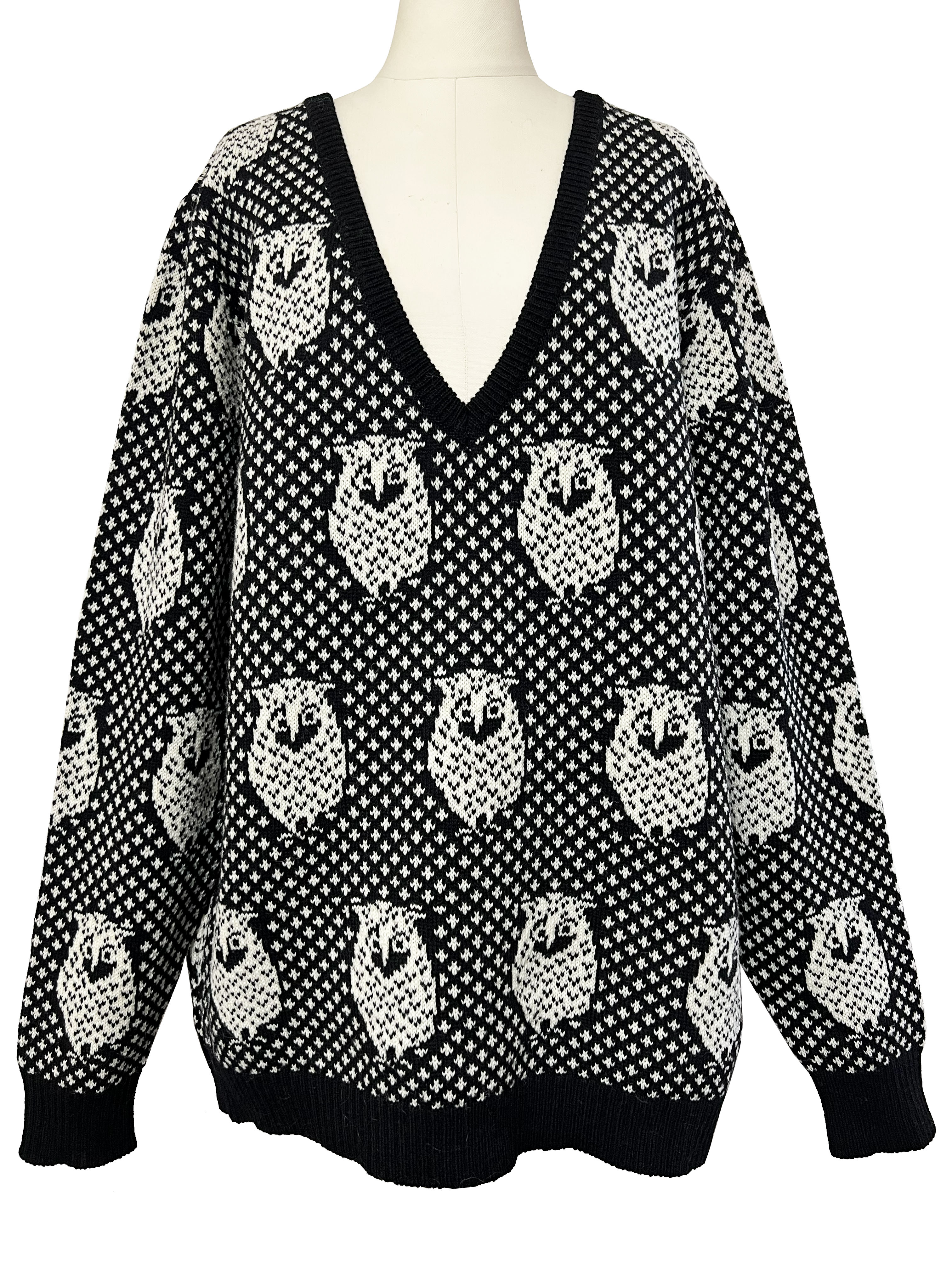 ニット、トップス、ジャカード、長袖、Vネック