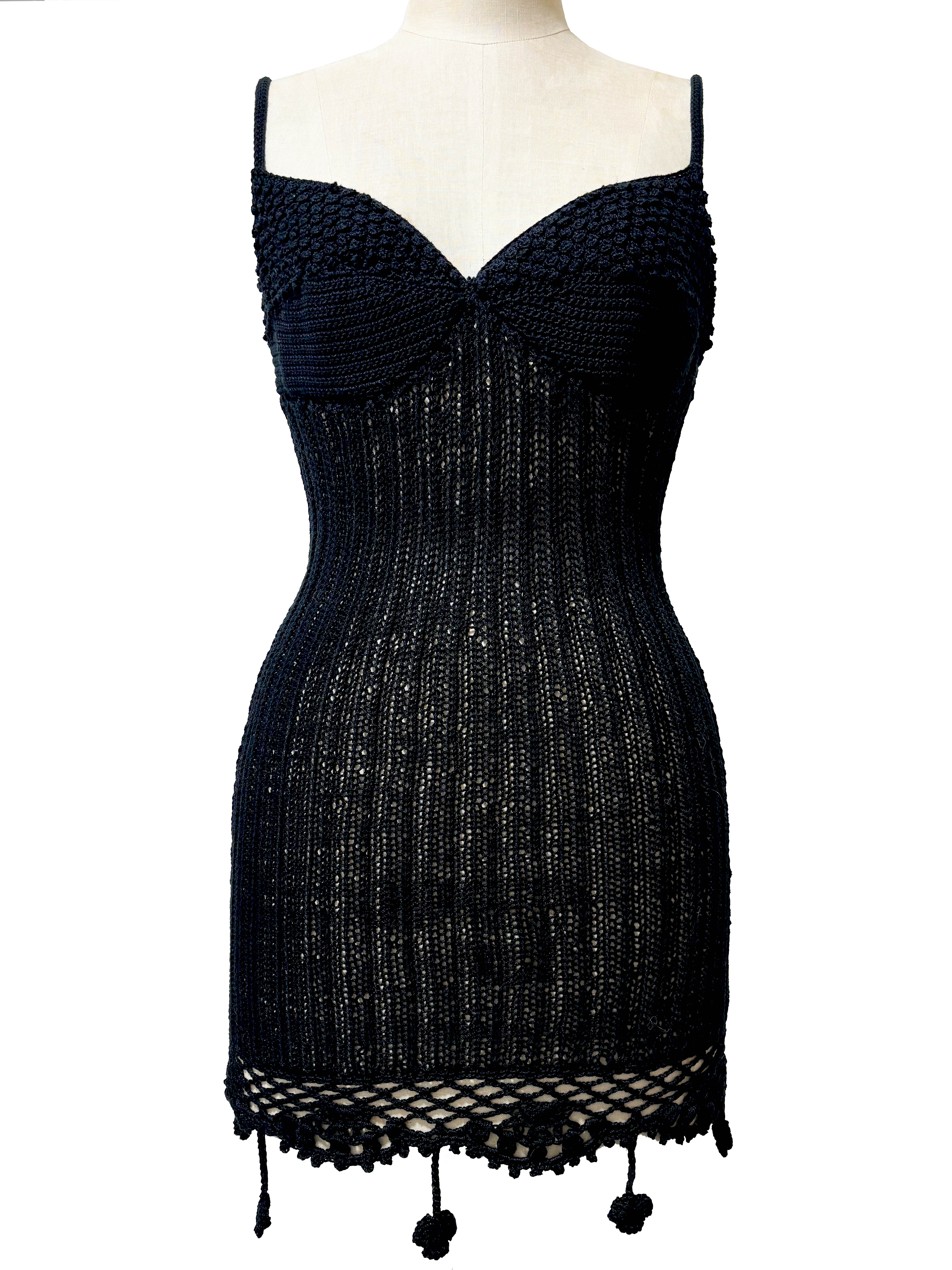 ビスチェ、ストラップワンピース、モチーフ、ニット、かぎ針