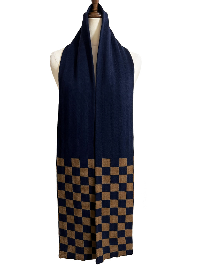 ニット、マフラー、ジャカード、市松、コサージュ