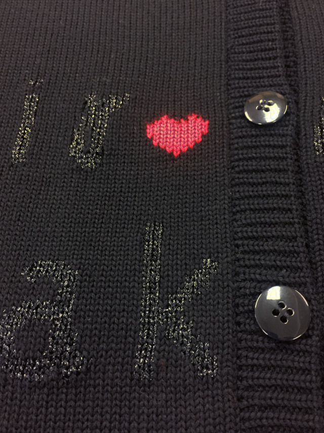 ラメ　ロゴ　モチーフ　　ジャガード　ハート